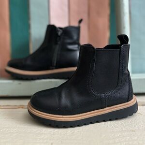 H&M Kids Black Chelsea Boots Size 10 Toddler Girls Lug Sole Side Zip